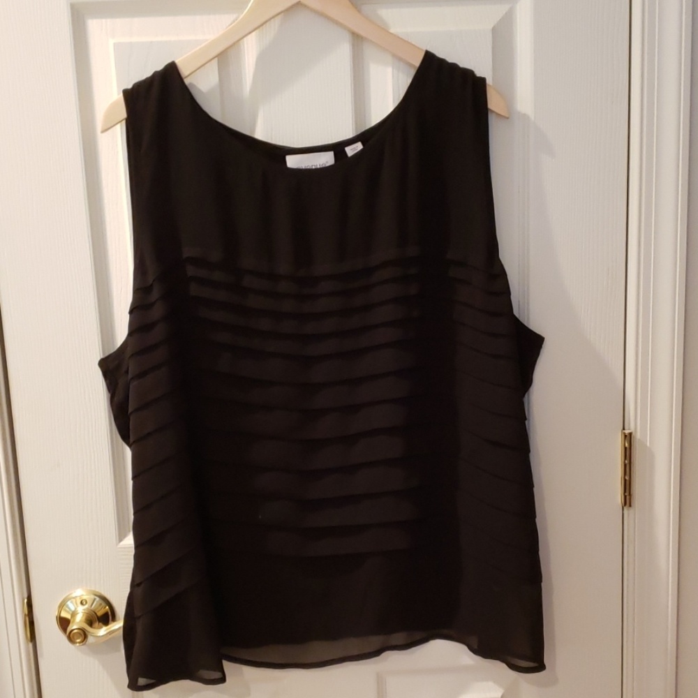 Avenue Black Shell